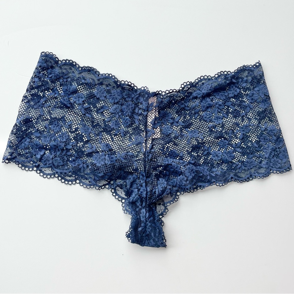 Victoria’s Secret Shorty Floral Lace Panty Navy Blue NWT L
